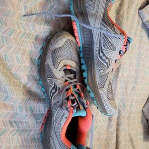 Womens sneakers